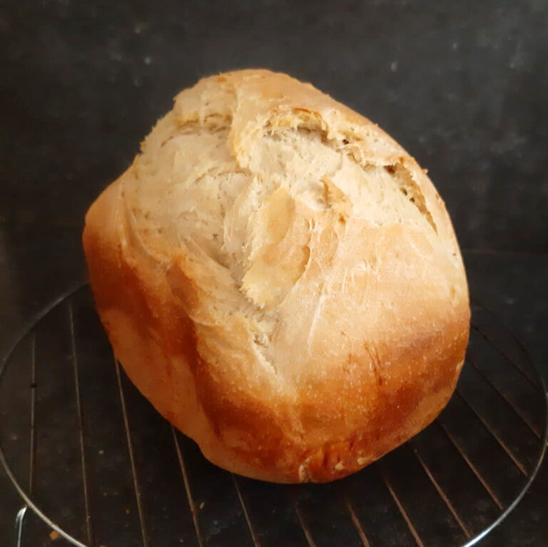 frisch gebackenes Brot
